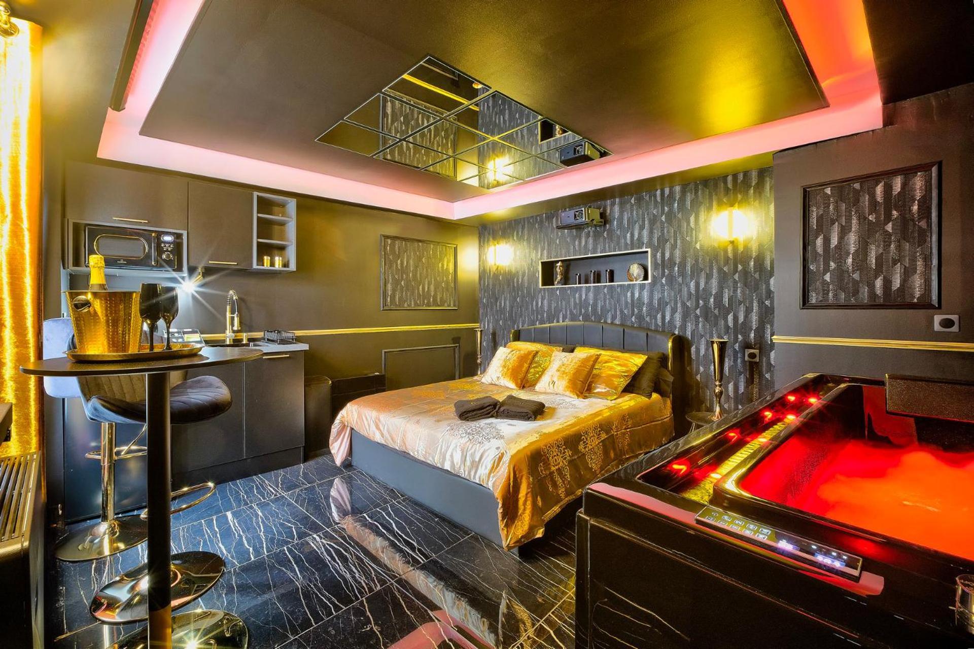 La Golden - De Luxe Avec Jacuzzi Macon