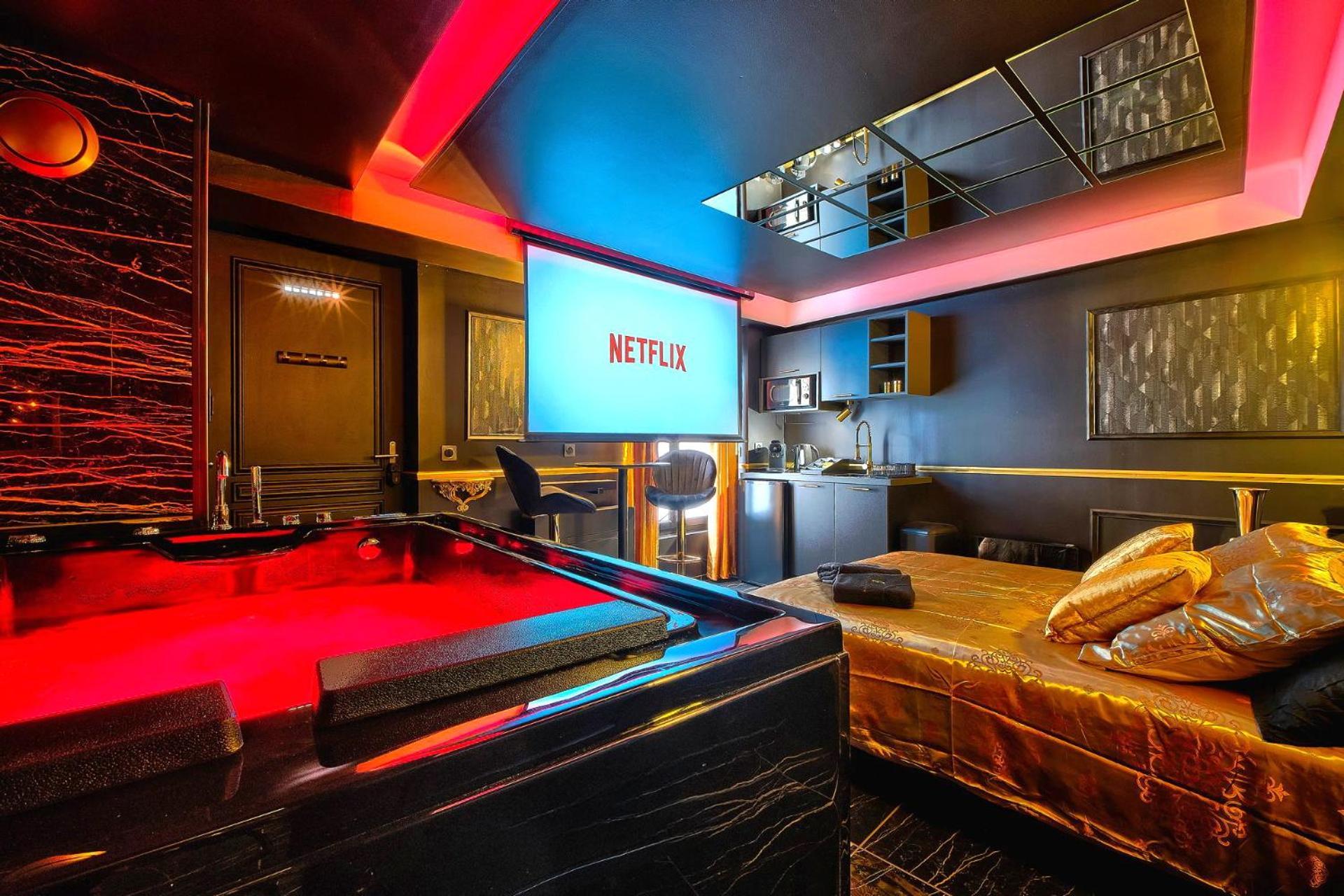 La Golden - De Luxe Avec Jacuzzi Appartement *